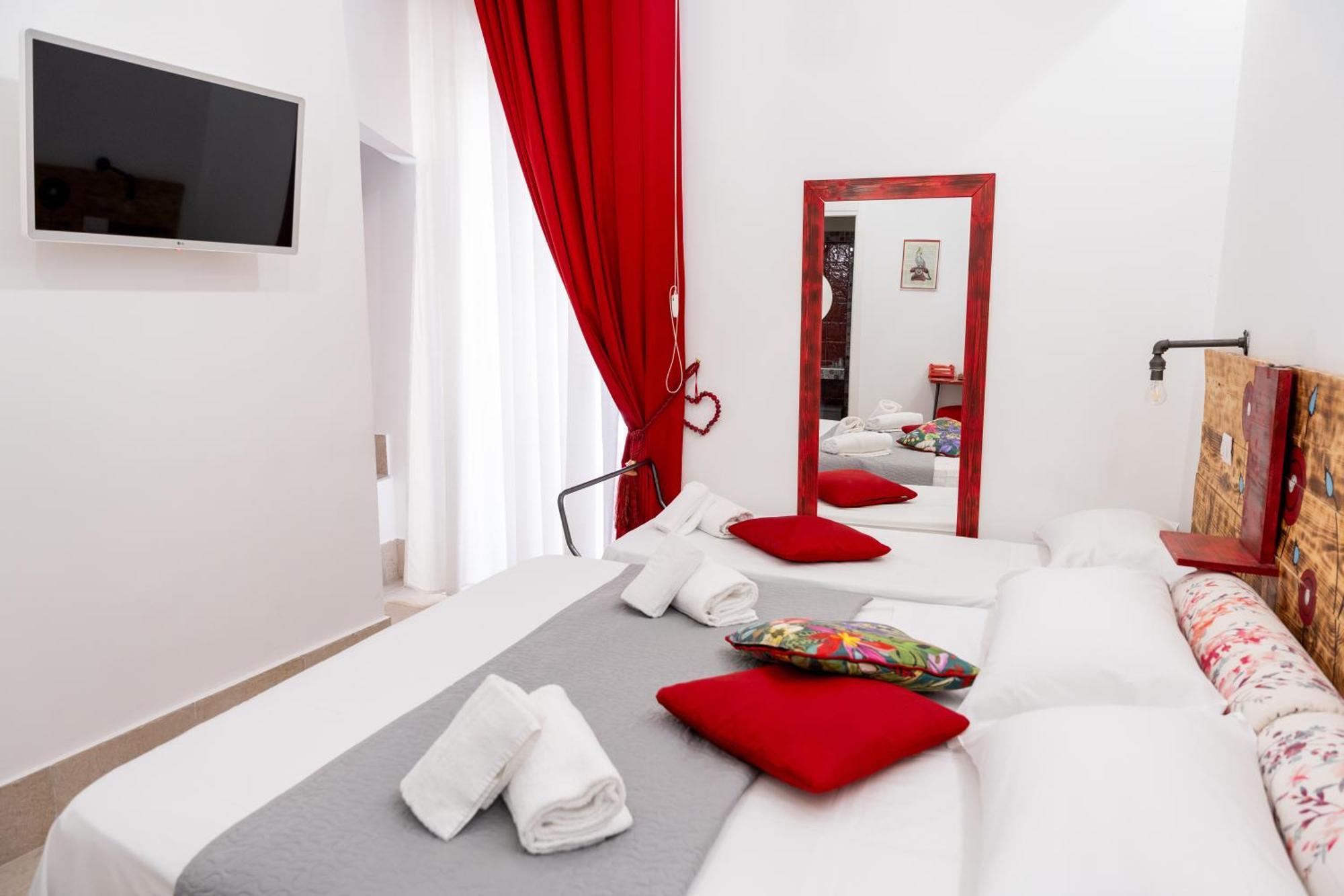 Bed and Breakfast Palazzo Nicolaus Del Borgo Antico Барі Екстер'єр фото